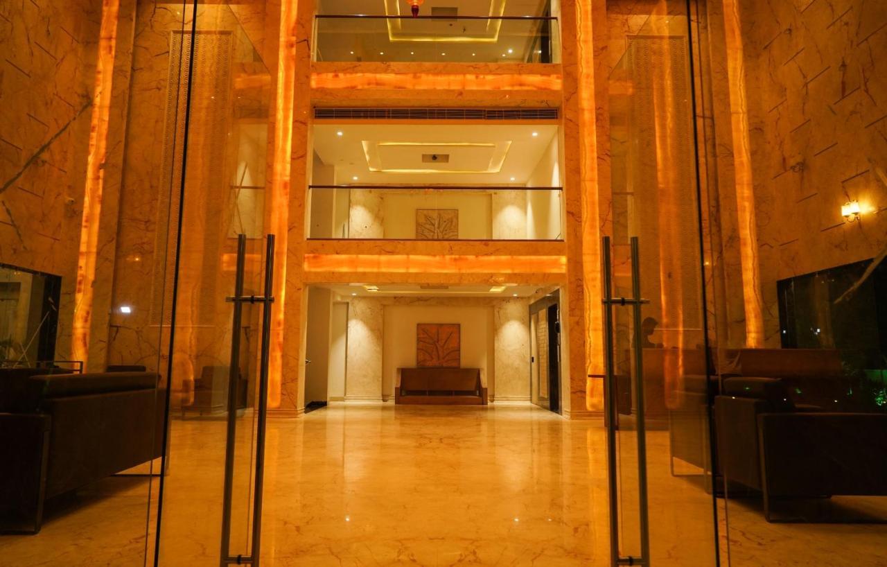 Pride Hotel Bhopál Kültér fotó