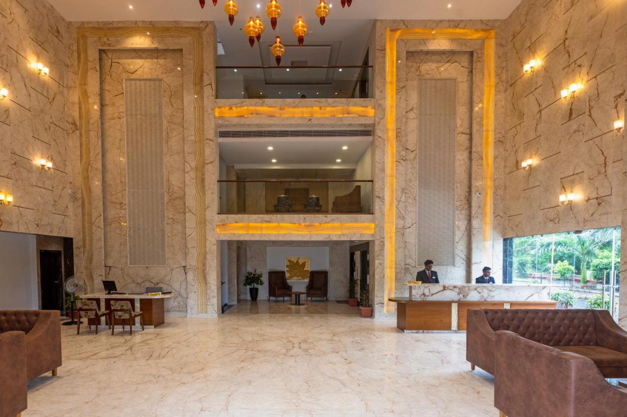 Pride Hotel Bhopál Kültér fotó