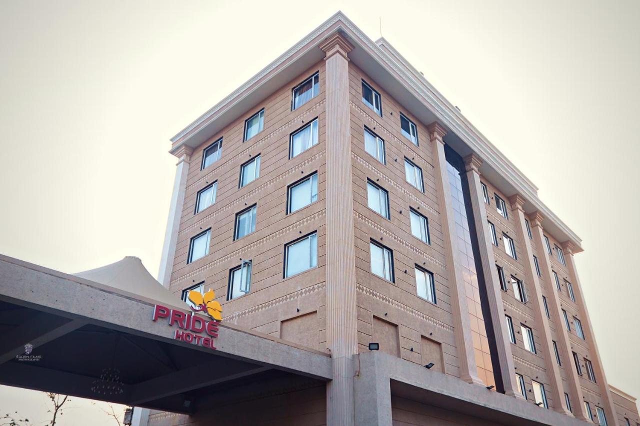 Pride Hotel Bhopál Kültér fotó