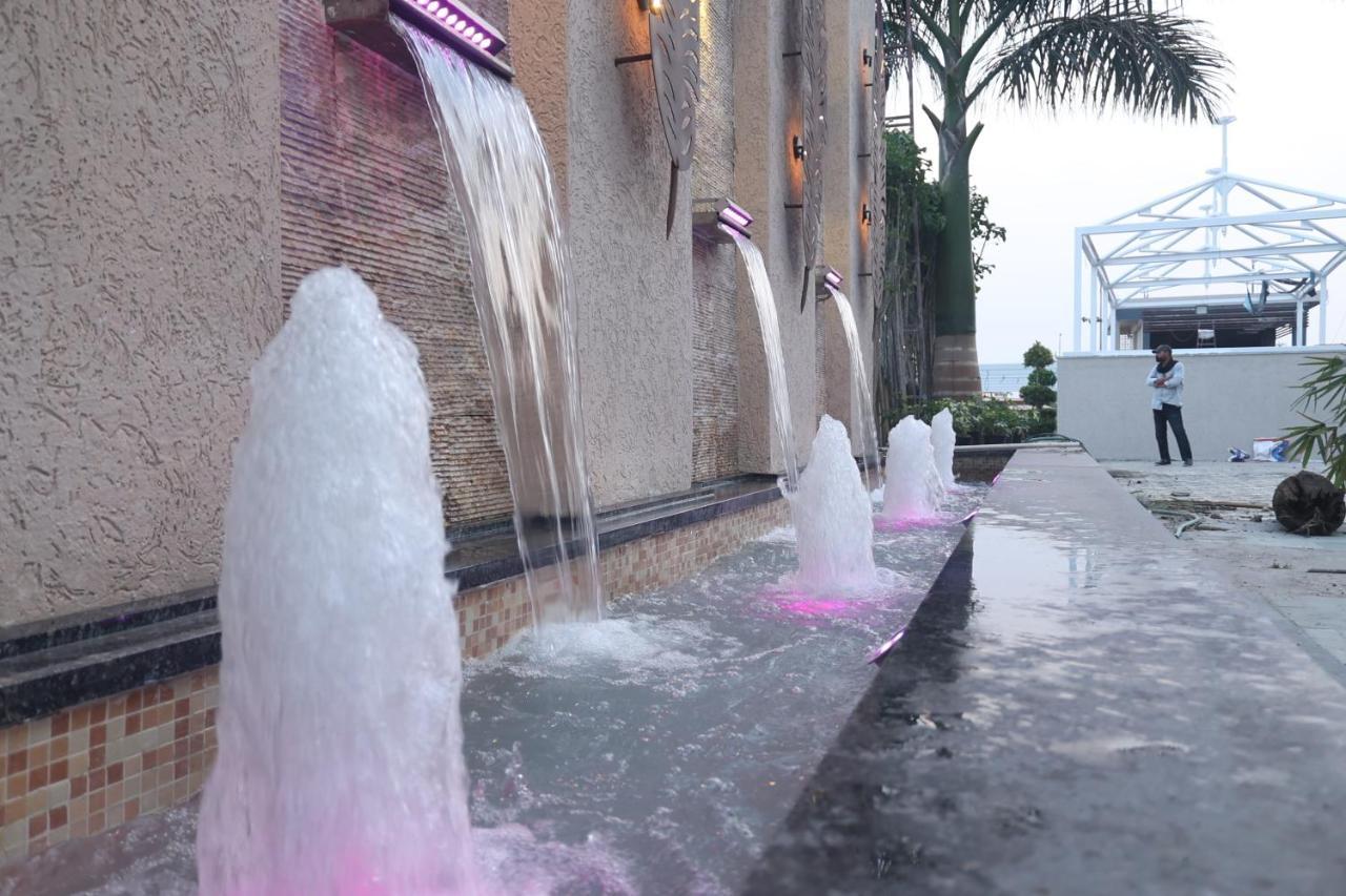 Pride Hotel Bhopál Kültér fotó