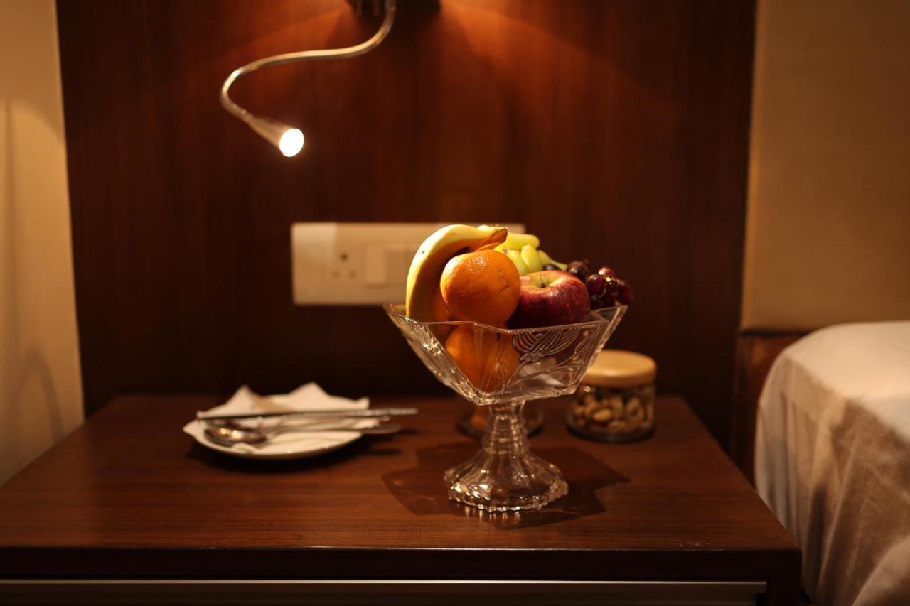 Pride Hotel Bhopál Kültér fotó